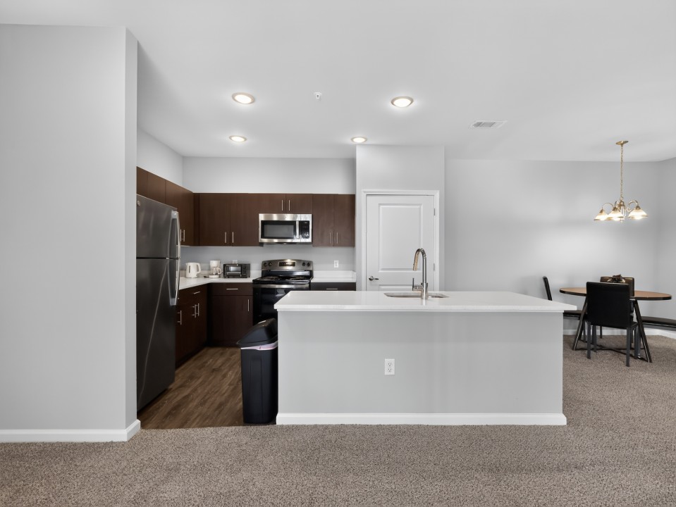 Whitewing Flats · Unit 8204 1/1
