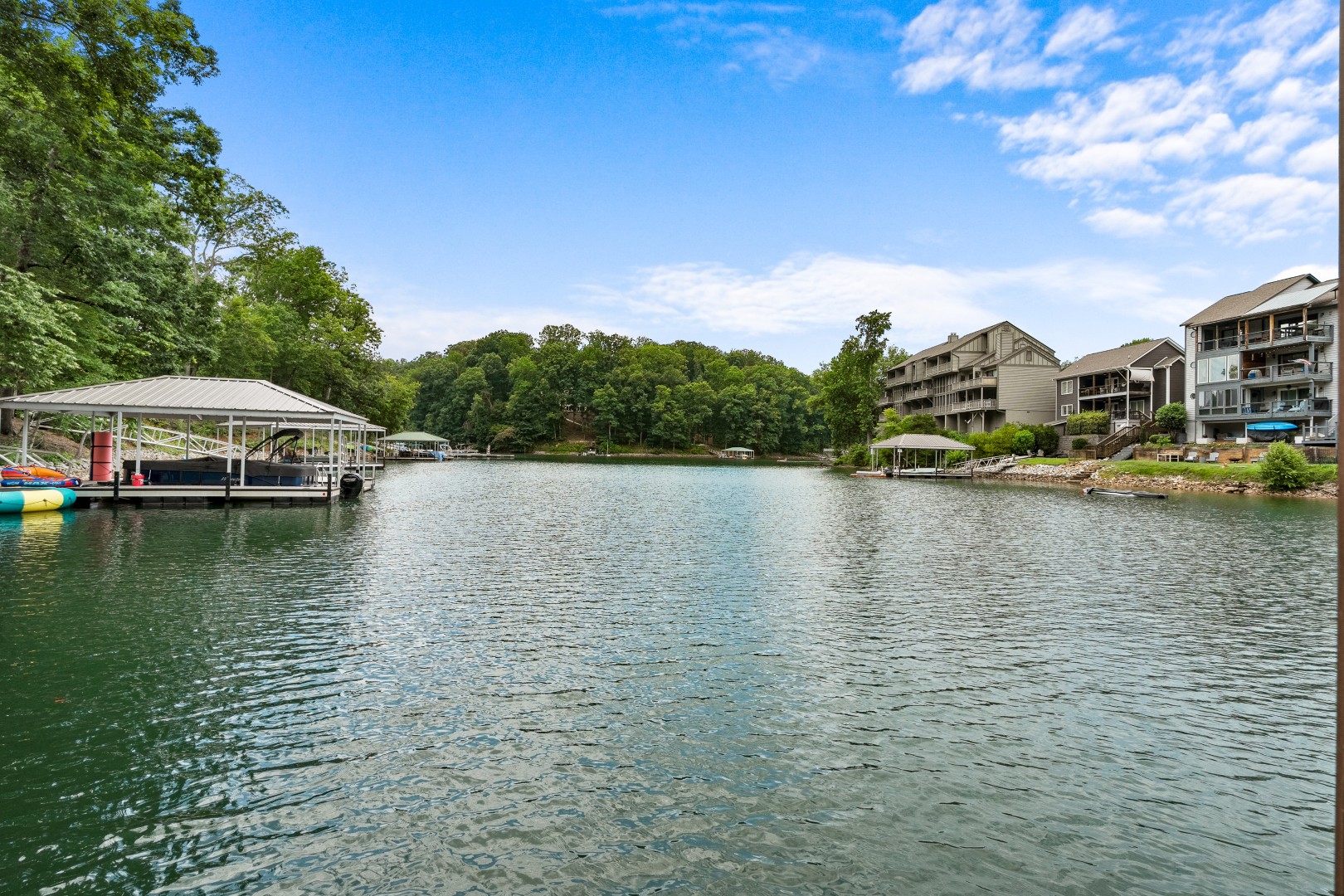 Keowee Canopy Retreat
