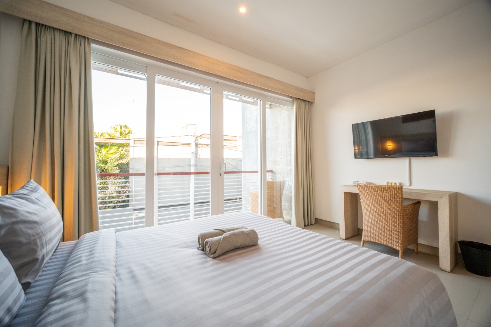 Island Boy Guesthouse – Pantai Lima (Top Floor) — photo 6