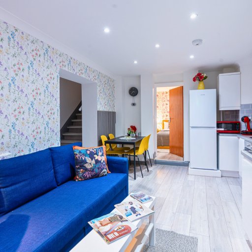 Fulham + 6BR 6BA + Tube + Family + London