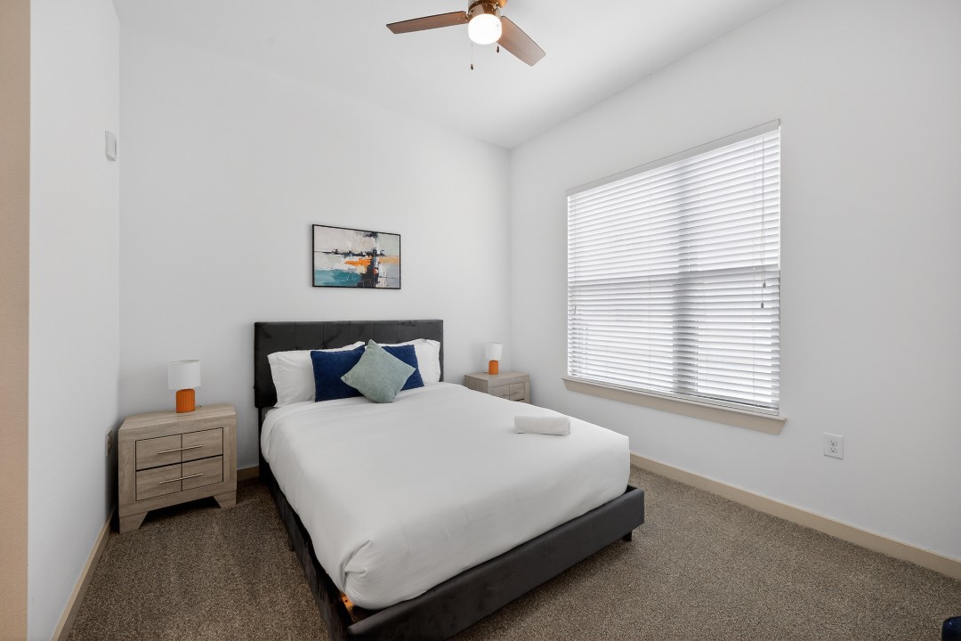 The Creekside at Vantage · Unit 3203 2/2