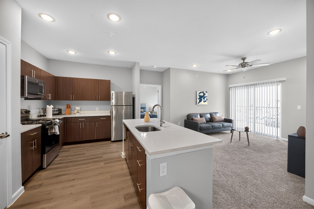 Whitewing Flats · Unit 3206 2/2