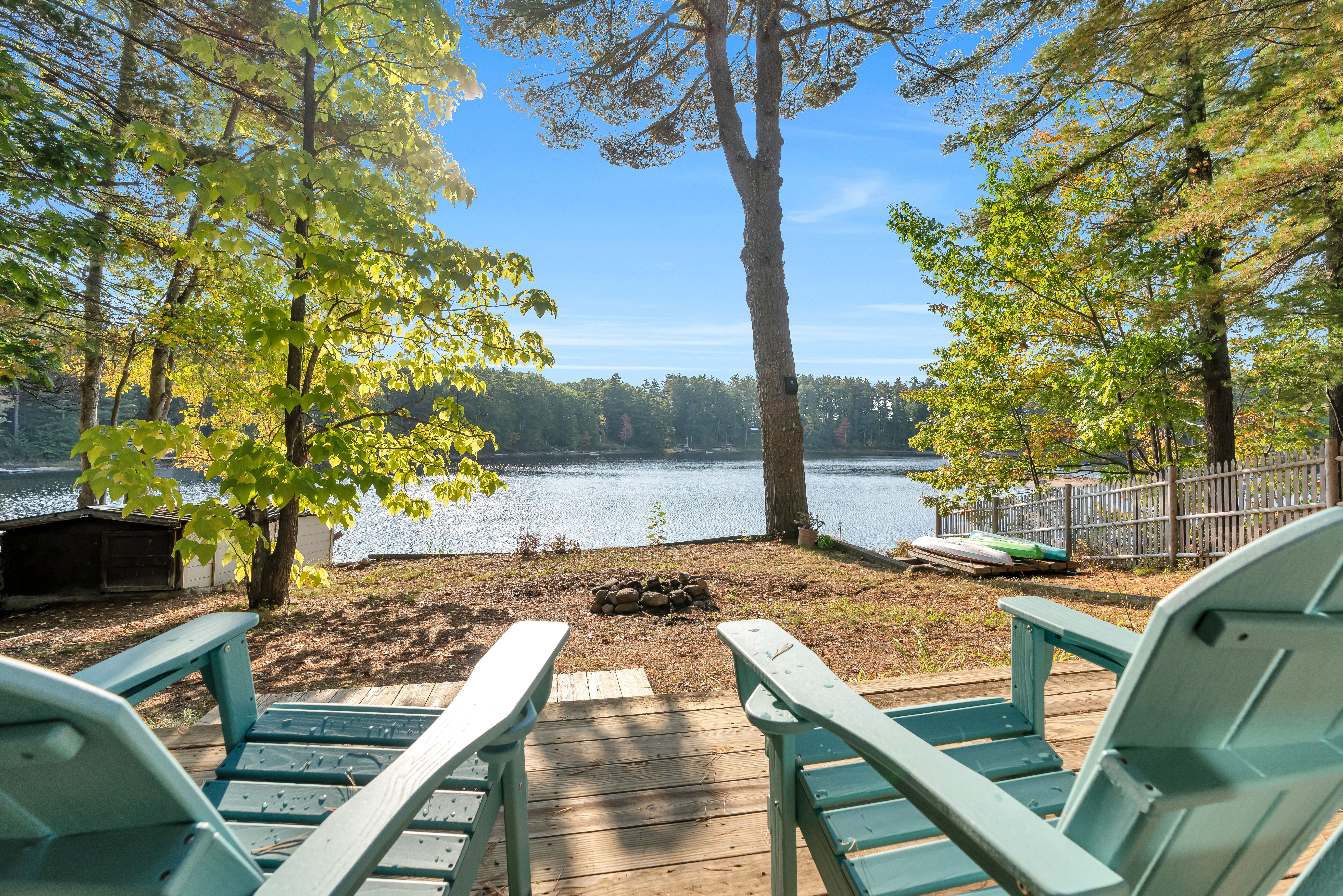 77 Barkers Pond