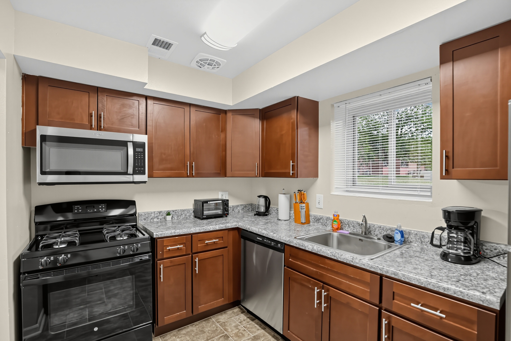 Milbrook Park Apartments 6996 MI