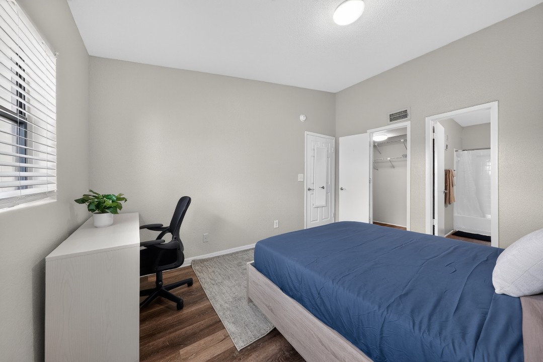 Spectra at Tamarac 7-8563 · Unit 2/1