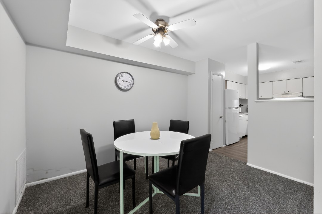 The Chateau 2bd/2bth · Unit unit 715