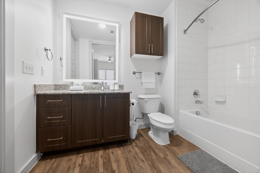 The Creekside at Vantage · Unit 3203 2/2