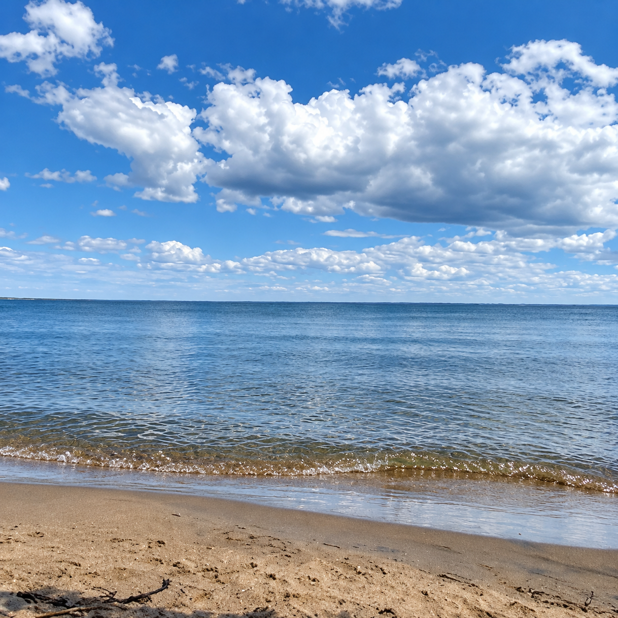 OVERVIEW:  The private beach on Lake Huron, which is only a 5-minute walk from the cottage!