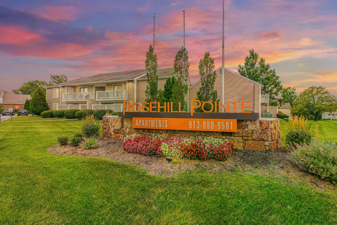 Rosehill Pointe · Unit 161 1/1