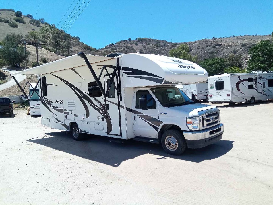 [46] 2021 Jayco Redhawk – Slideout