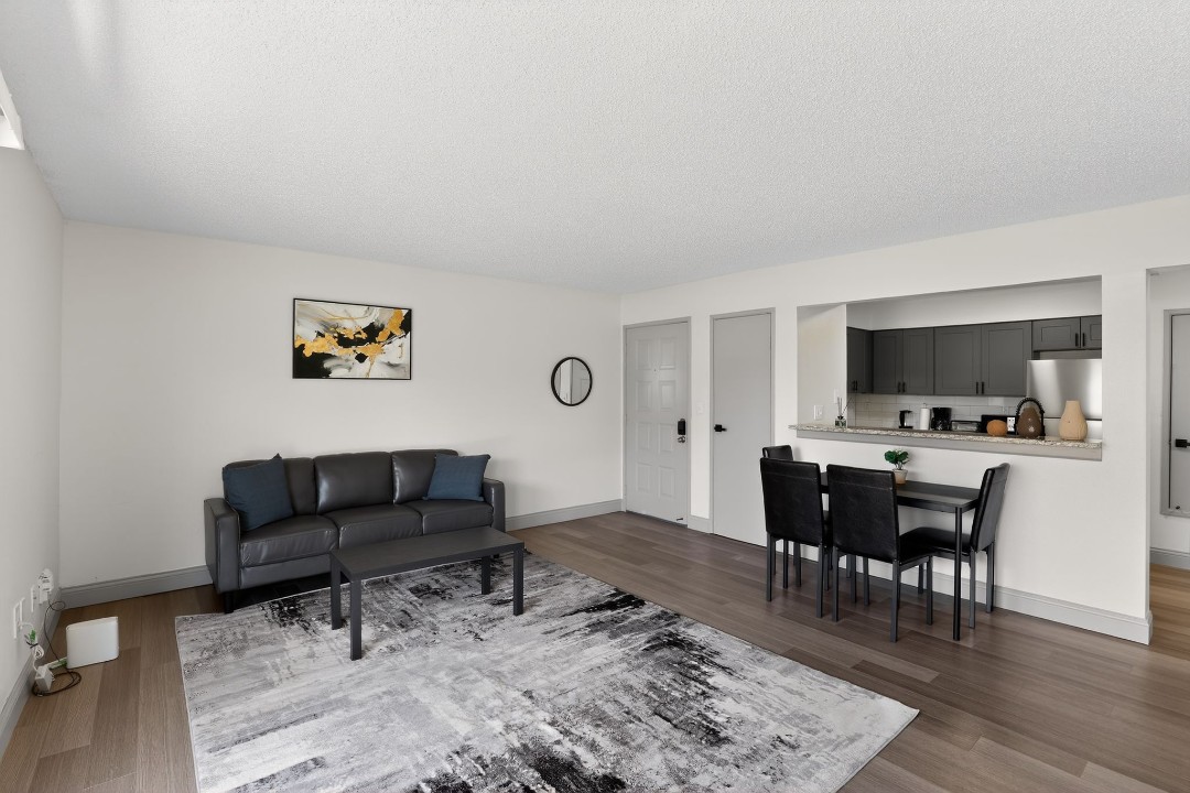 Rosehill Pointe · Unit 24 1/1