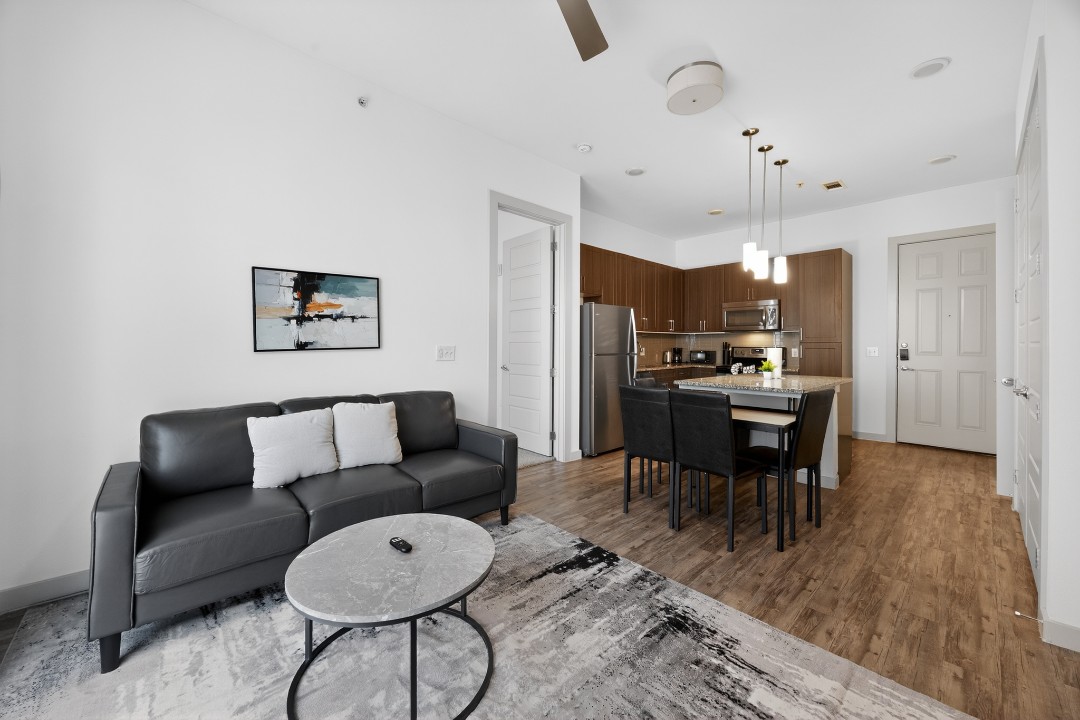 The Creekside at Vantage · Unit 3203 2/2
