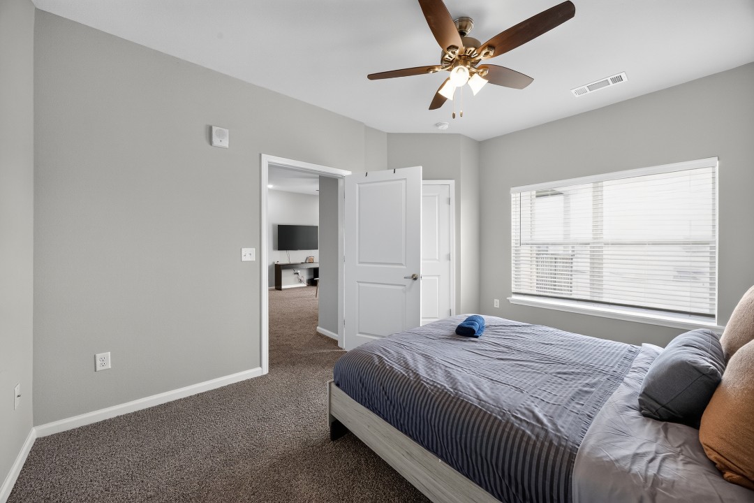 Whitewing Flats · Unit 7304 2/2