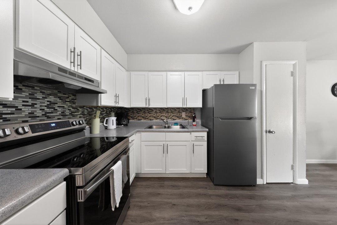 The Chateau 2bd/2bth · Unit unit 201