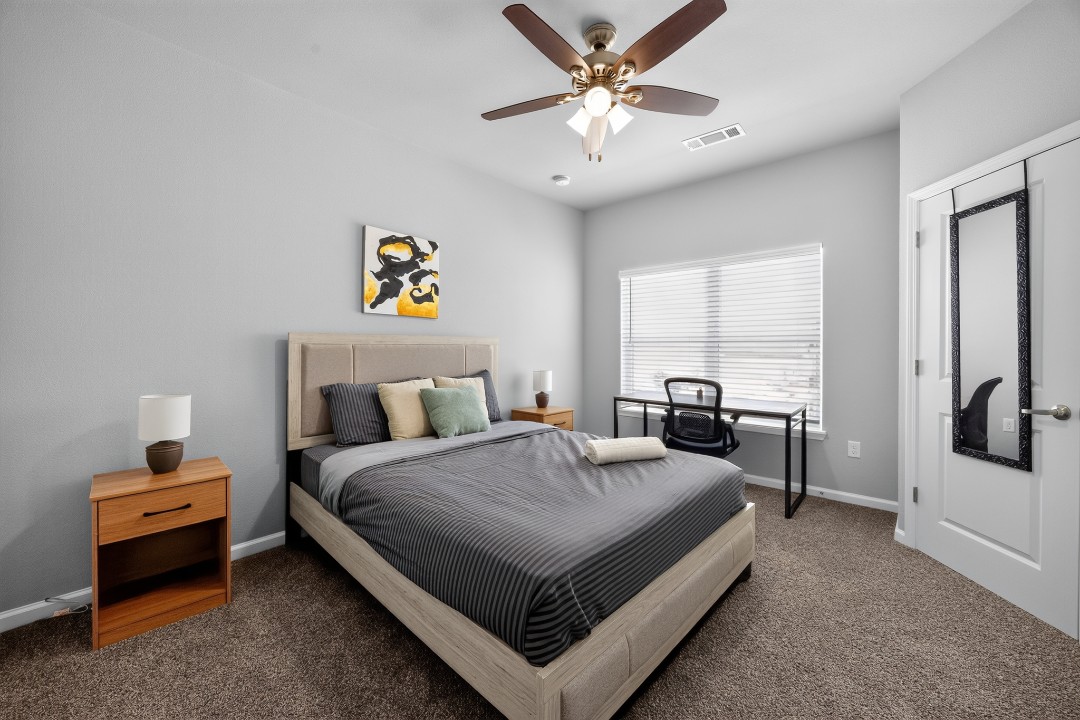 Whitewing Flats · Unit 3306 2/2