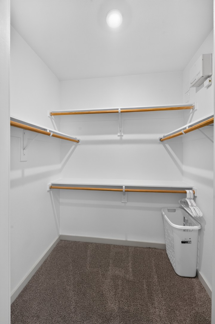 The Creekside at Vantage · Unit 3215 2/2