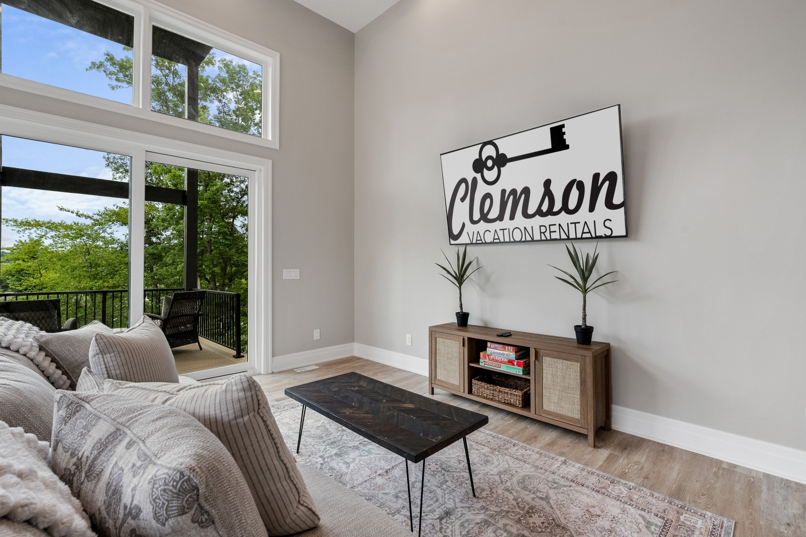 Keowee Canopy Retreat