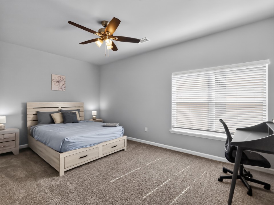 Whitewing Flats · Unit 8204 1/1