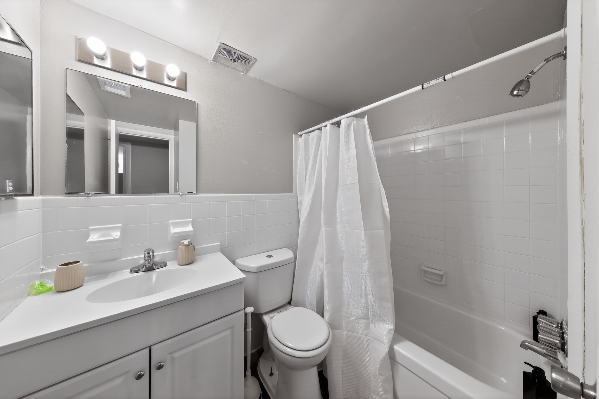 The Chateau 2bd/2bth