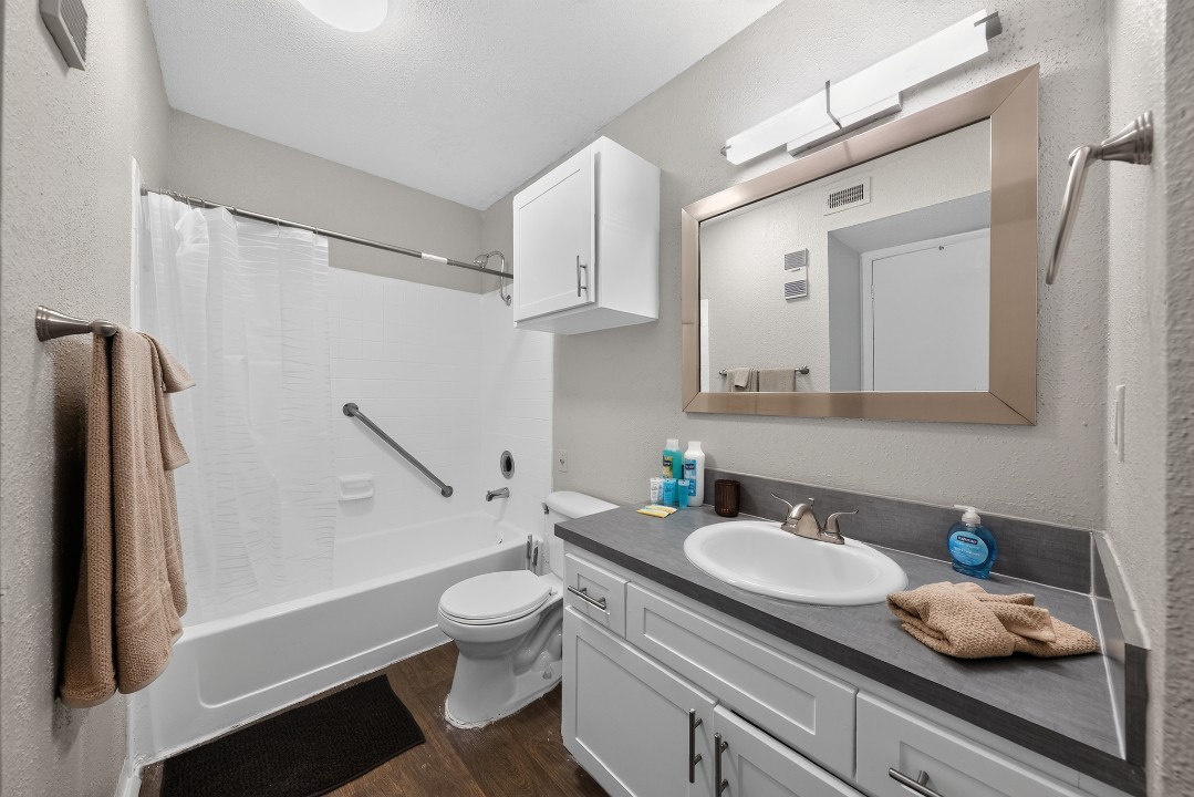 Spectra at Tamarac 7-8545 · Unit 1/1