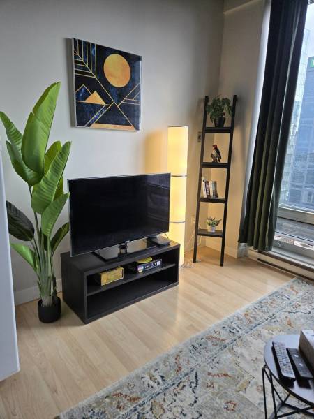 Cam - Downtown Loft | Skyline Views Near Rogers - 加拿大