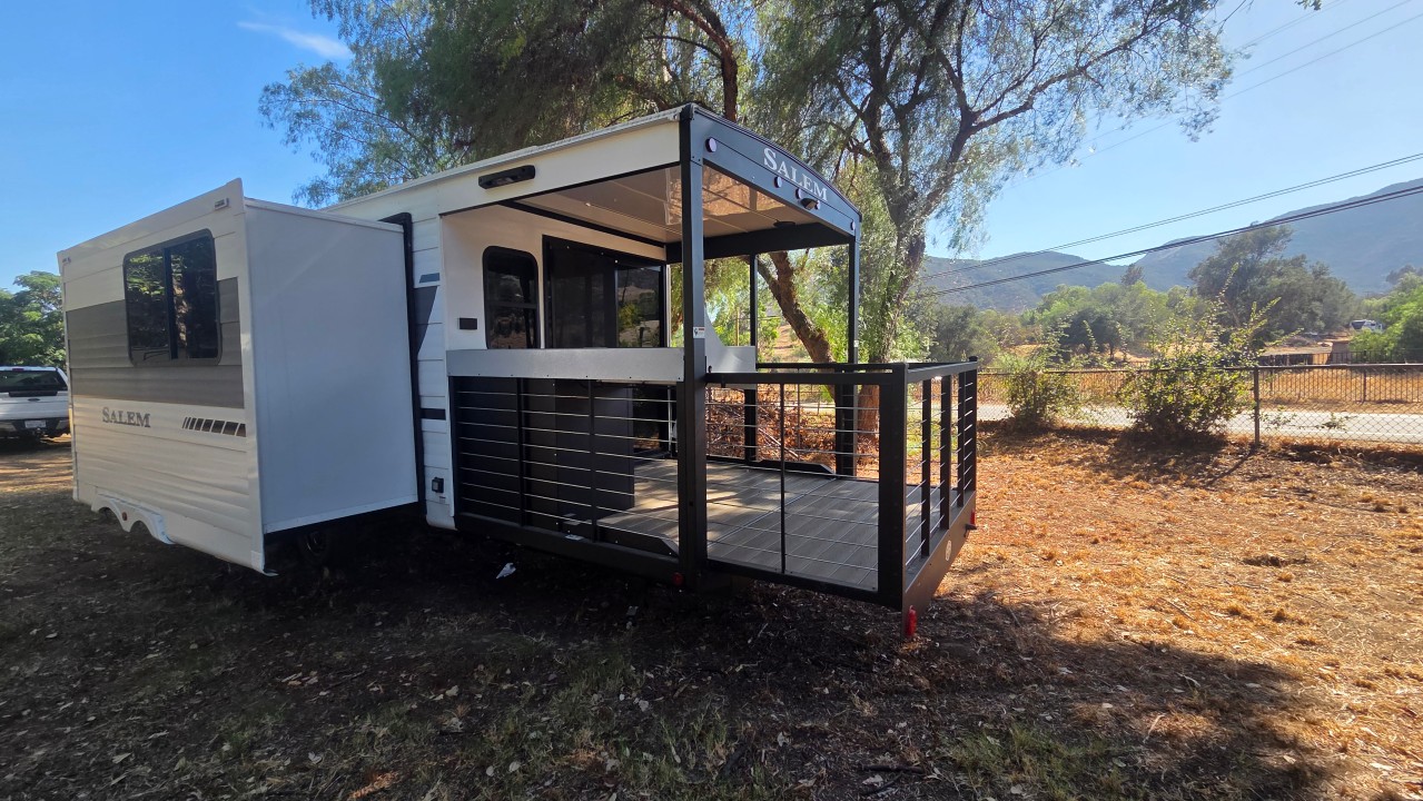 [13] 2026 Forest River Salem Veranda32 XXL
