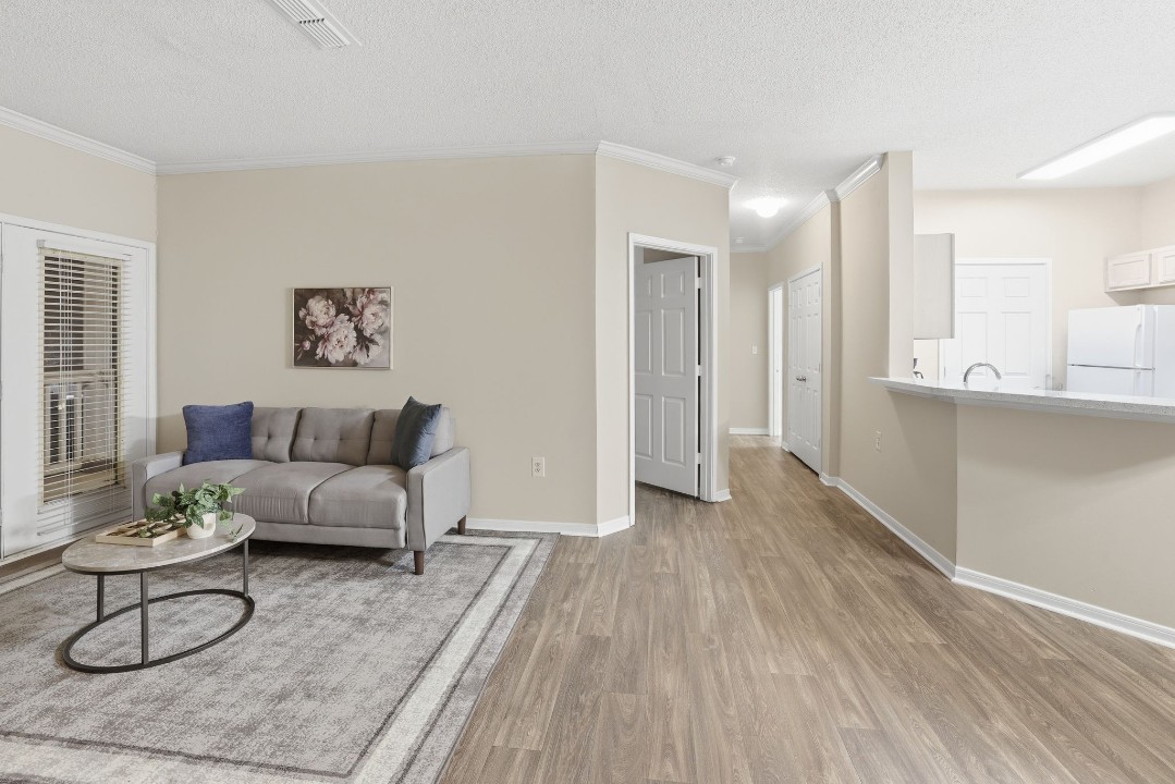 The Avenues of Lakeshore · Unit 2602 2/1