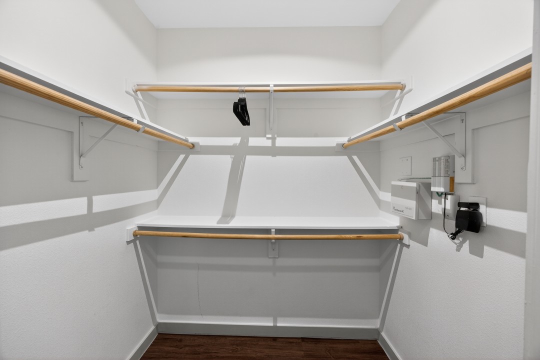 The Creekside at Vantage · Unit 3103 2/2