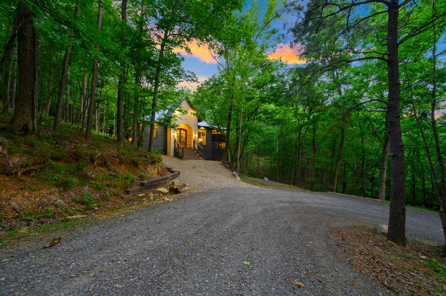 Lakeside Hideaway
