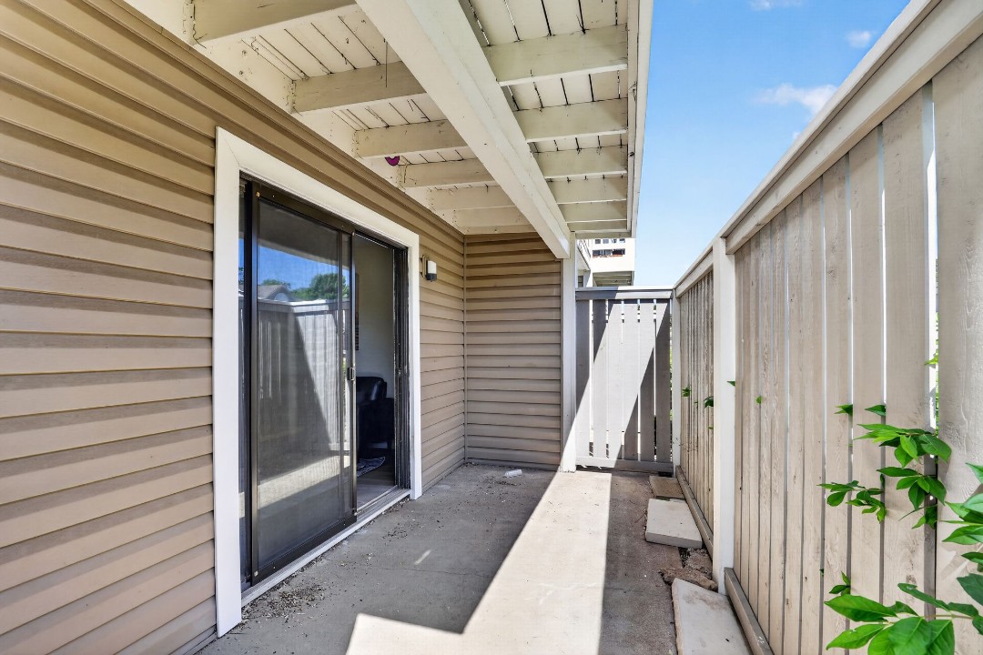 Rosehill Pointe · Unit 31 2/1