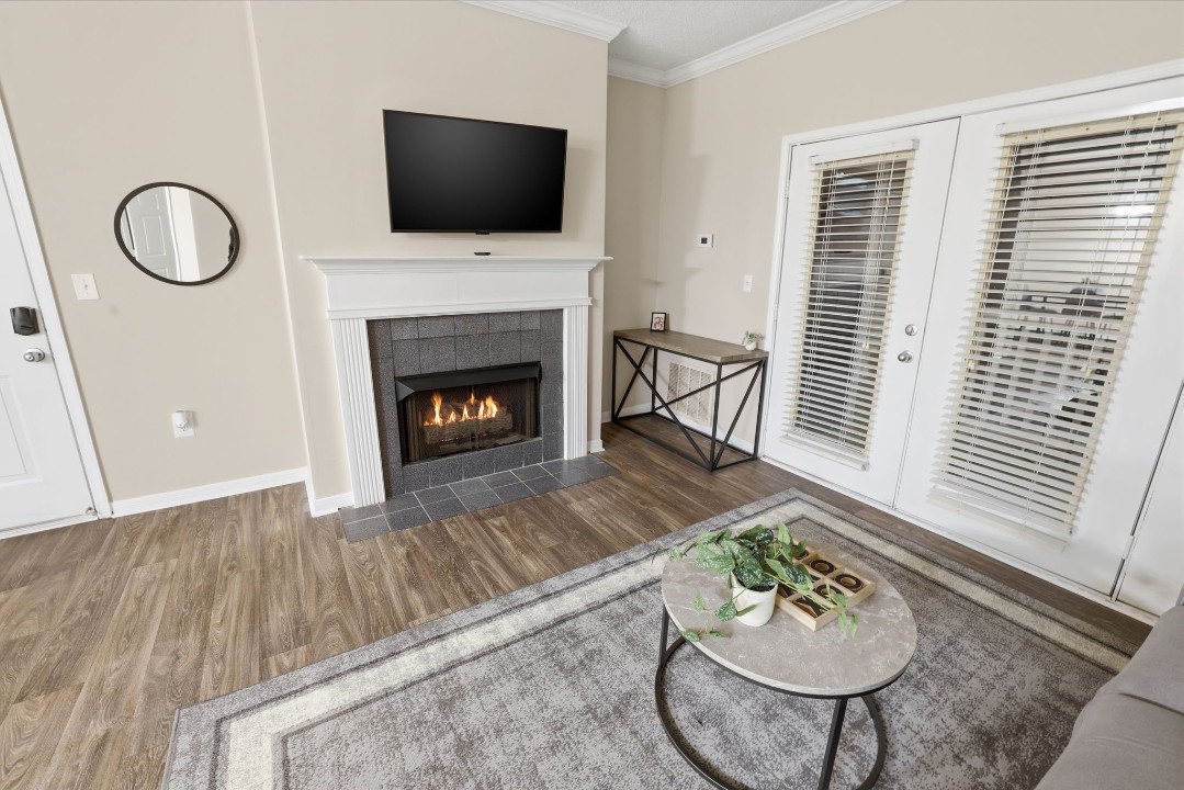 The Avenues of Lakeshore · Unit 2602 2/1