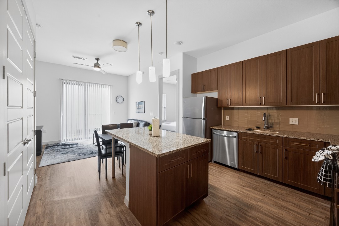 The Creekside at Vantage · Unit 3203 2/2