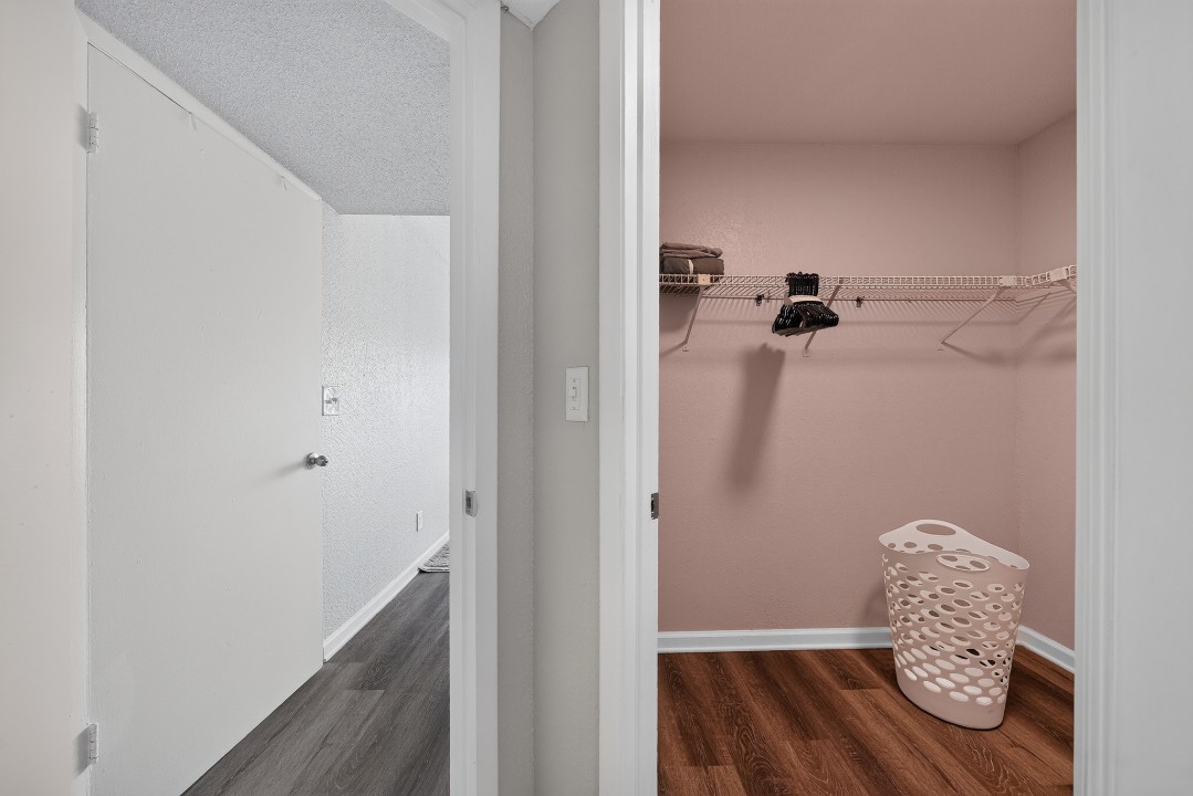 Spectra at Tamarac 8-8631 · Unit 1/1