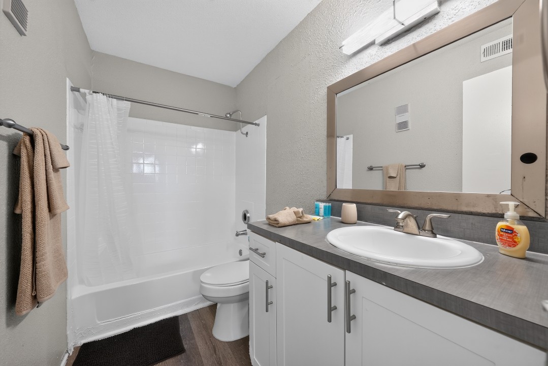 Spectra at Tamarac 7-8563 · Unit 2/1