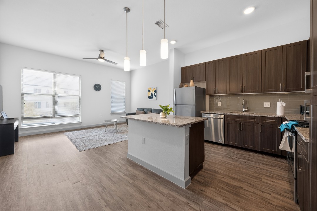 The Creekside at Vantage · Unit 4209 1/1