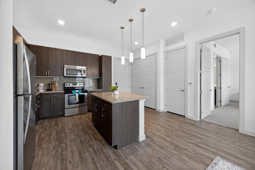 The Creekside at Vantage · Unit 4209 1/1