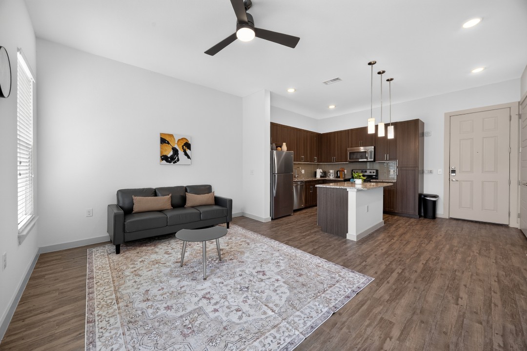 The Creekside at Vantage · Unit 4209 1/1