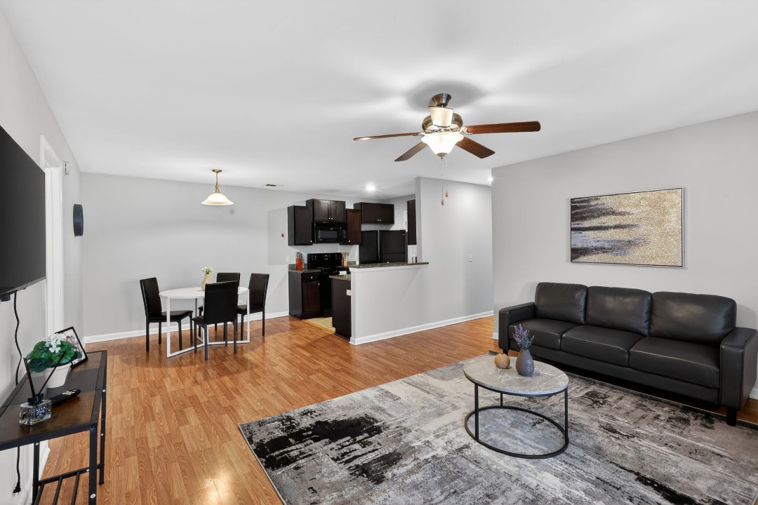 King George 2/2 · Unit 1008