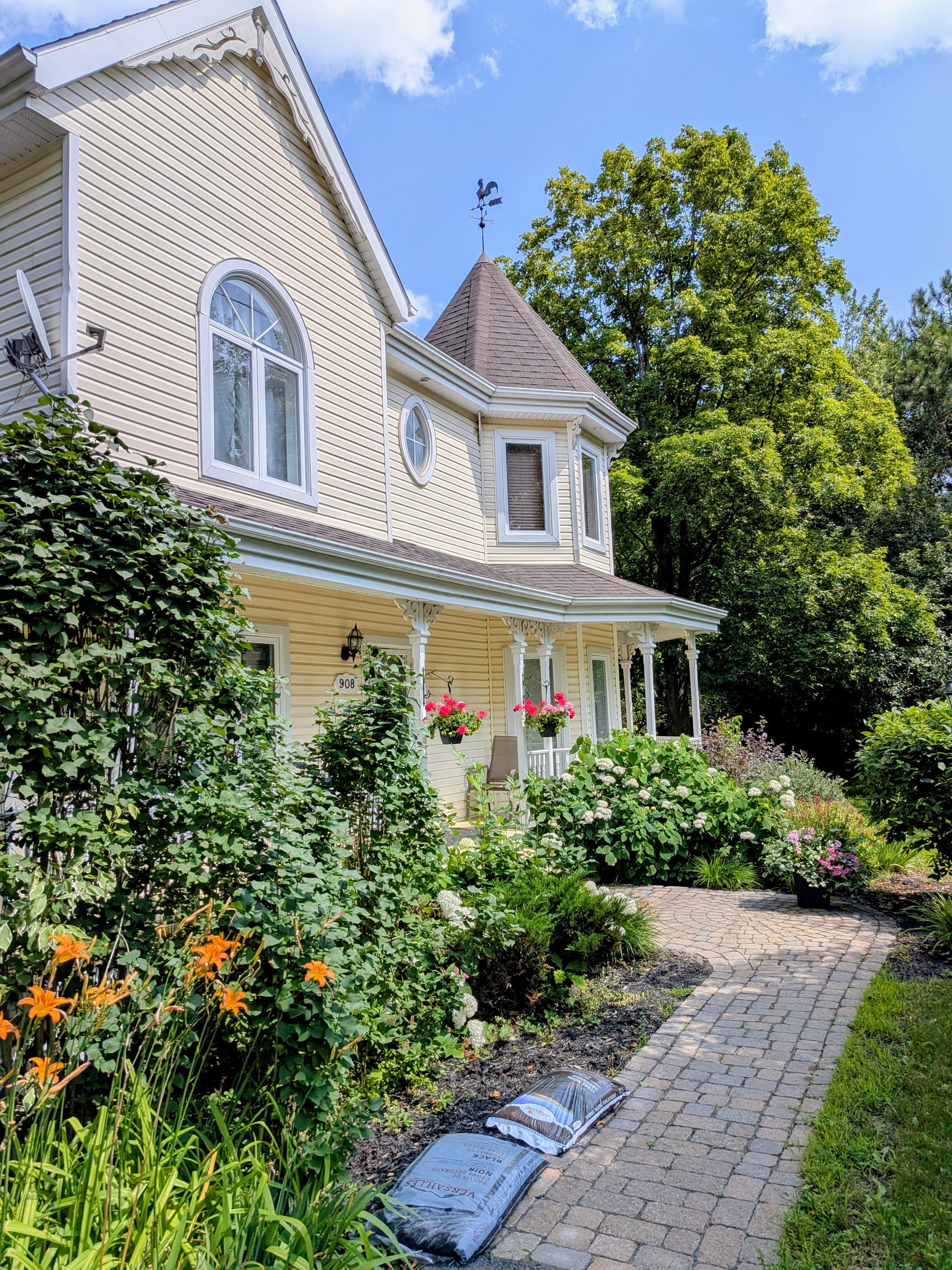 Photo de La Maison Jaune