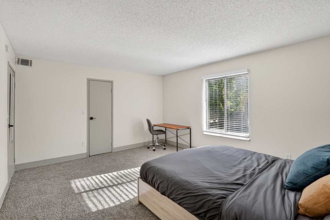 Rosehill Pointe · Unit 173 2/1