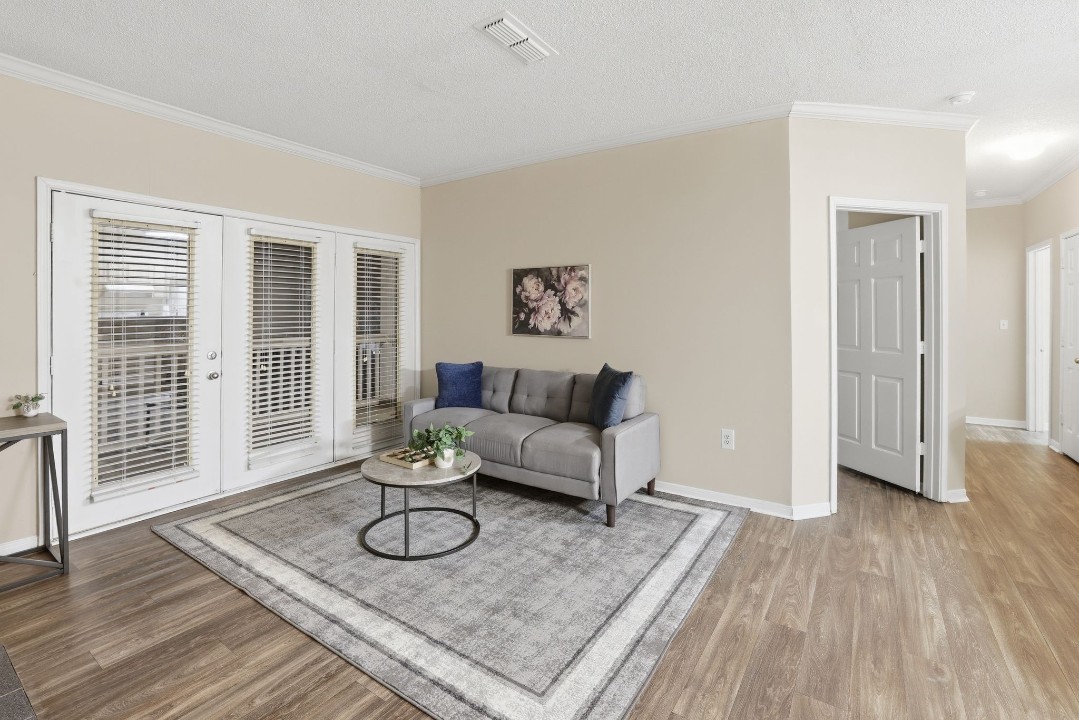 The Avenues of Lakeshore · Unit 2602 2/1