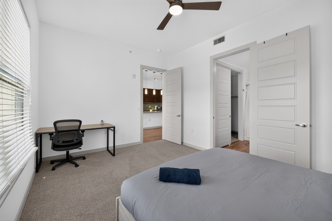 The Creekside at Vantage · Unit 4209 1/1