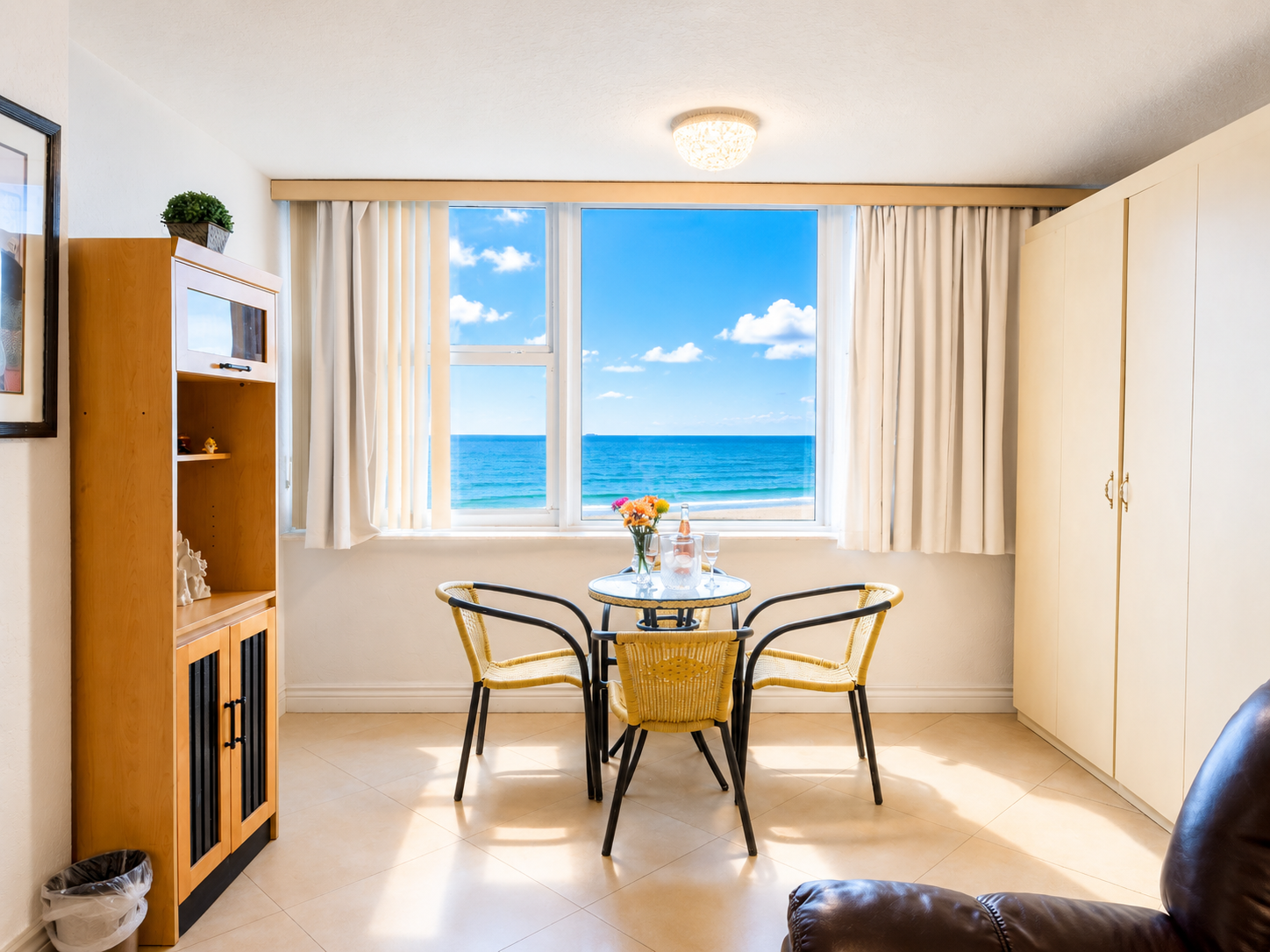 Ocean Manor photo 3