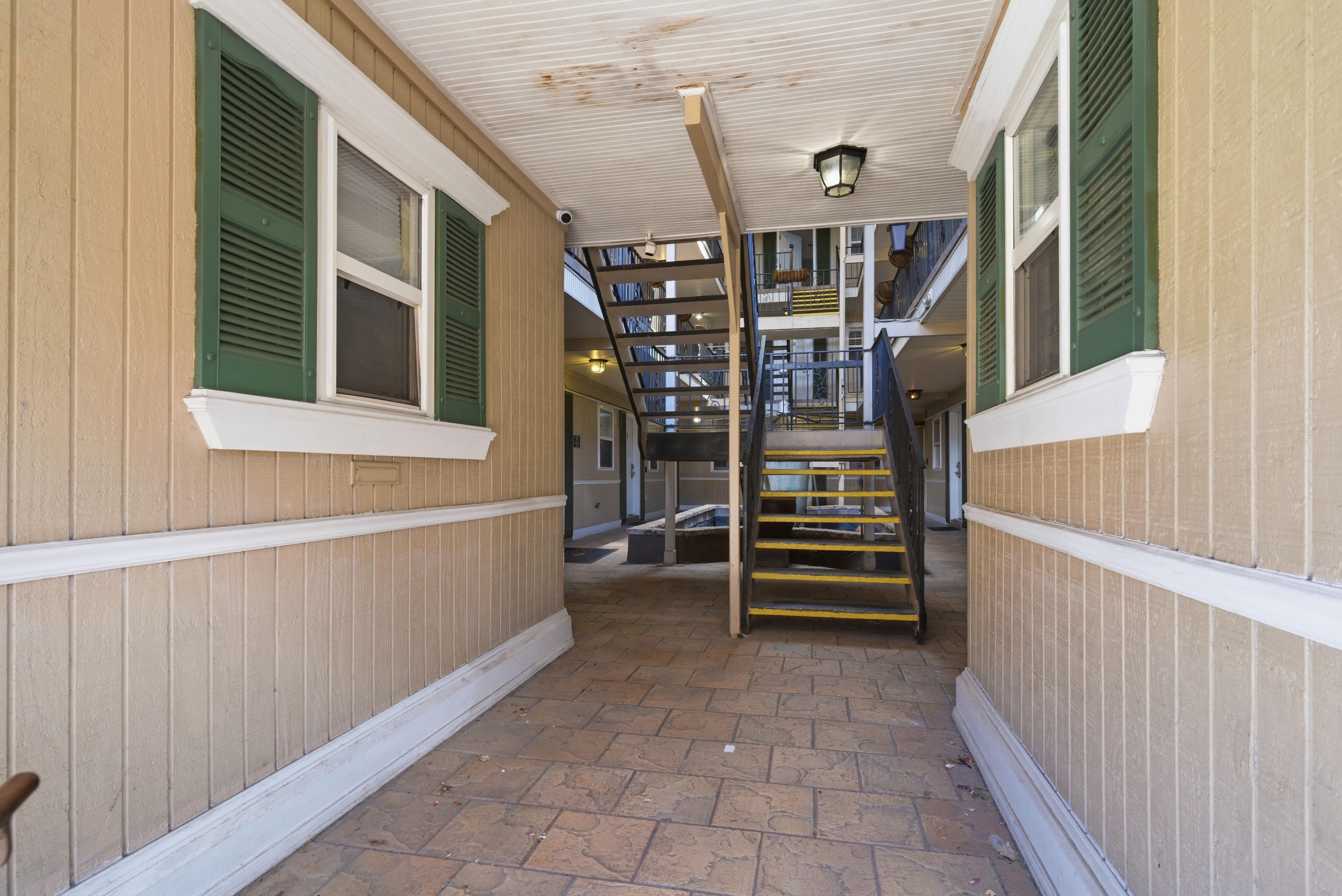 Classic New Orleans-style corridor