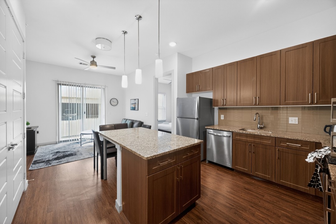 The Creekside at Vantage · Unit 3103 2/2