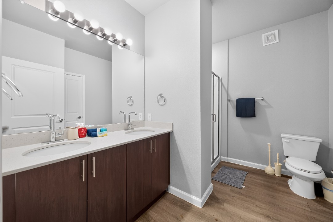Whitewing Flats · Unit 3207 2/2