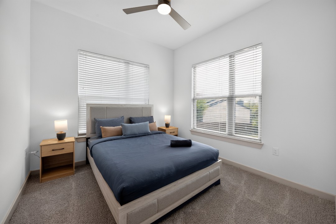 The Creekside at Vantage · Unit 3215 2/2