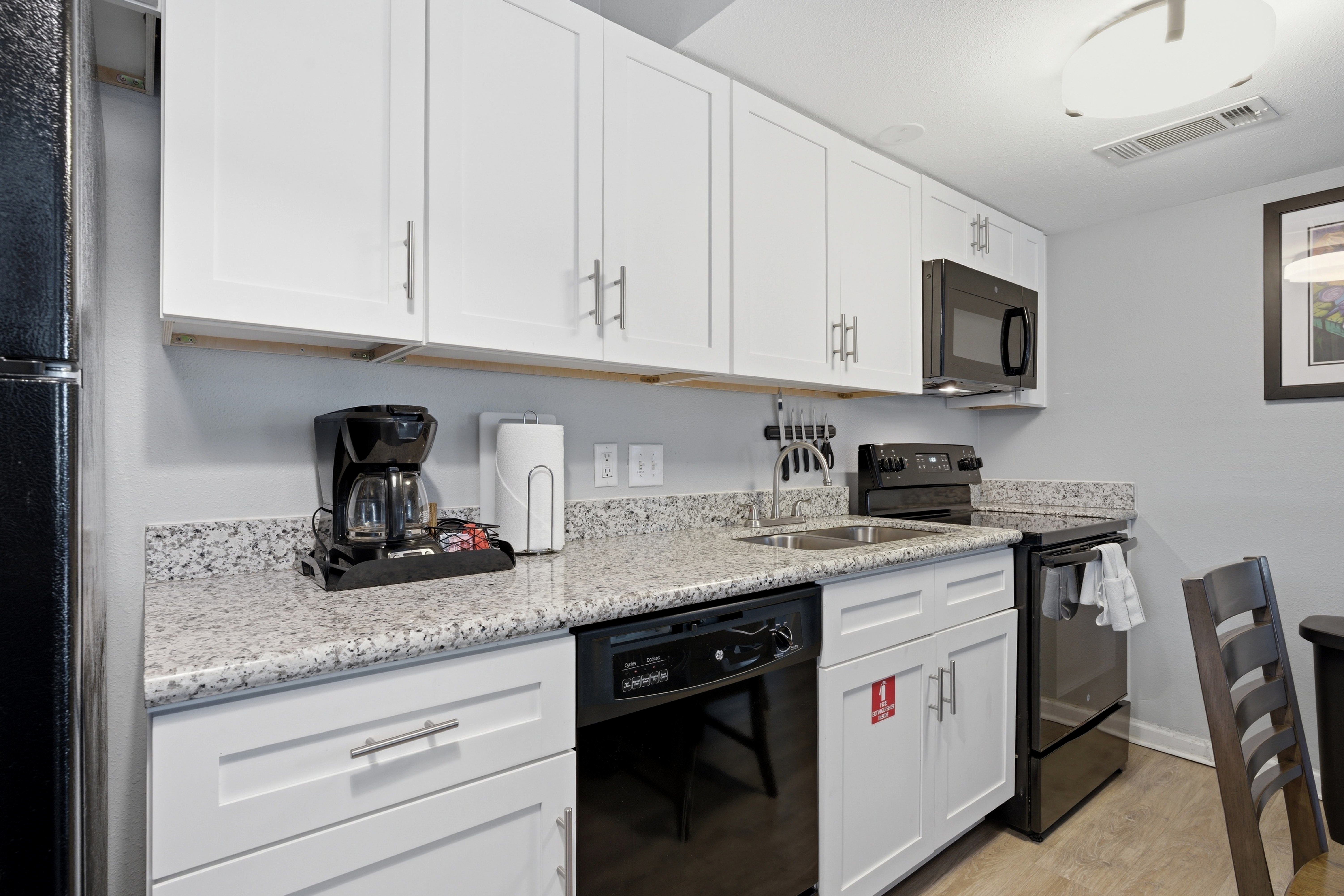Kitchen area with an elegant look!