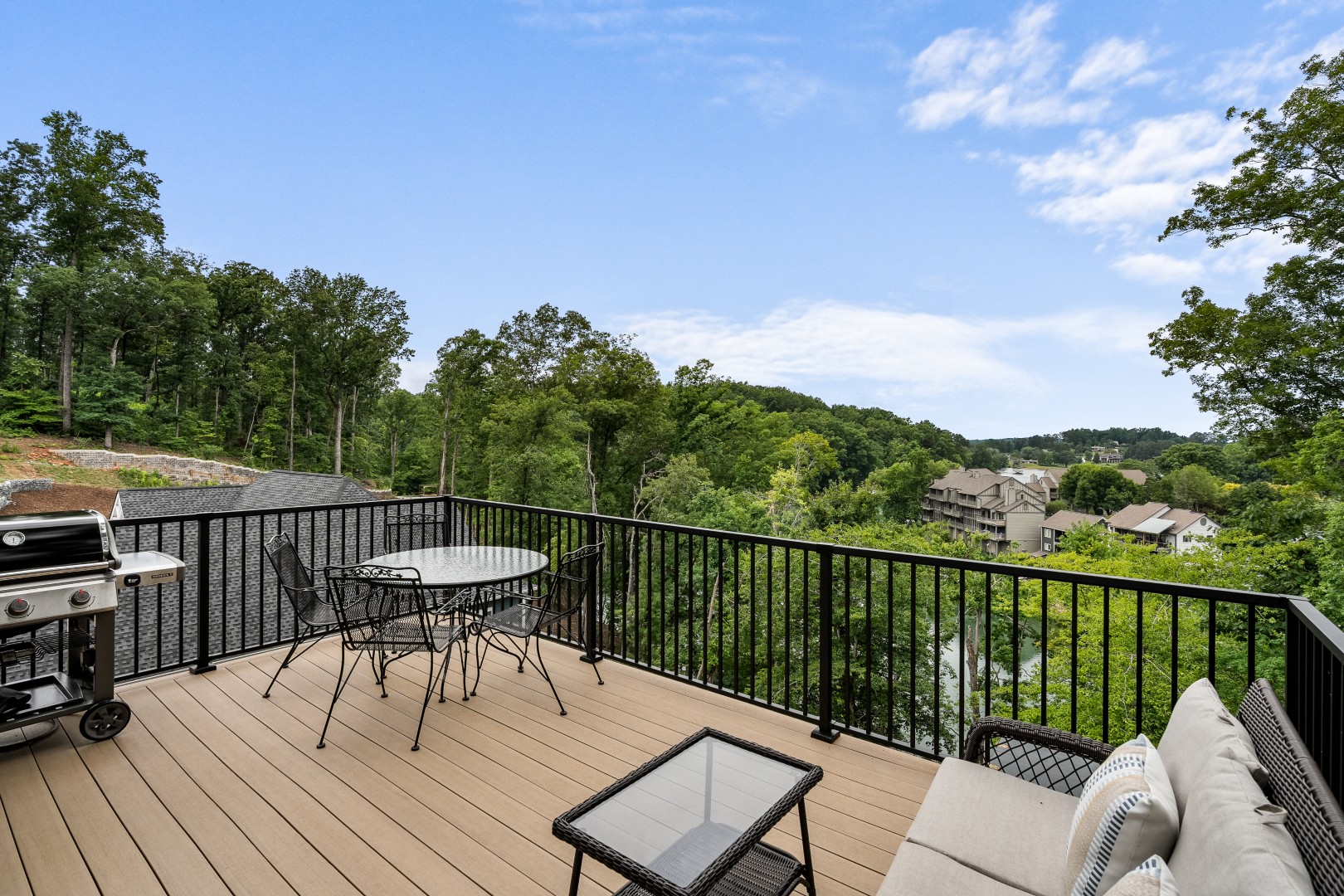 Keowee Canopy Retreat