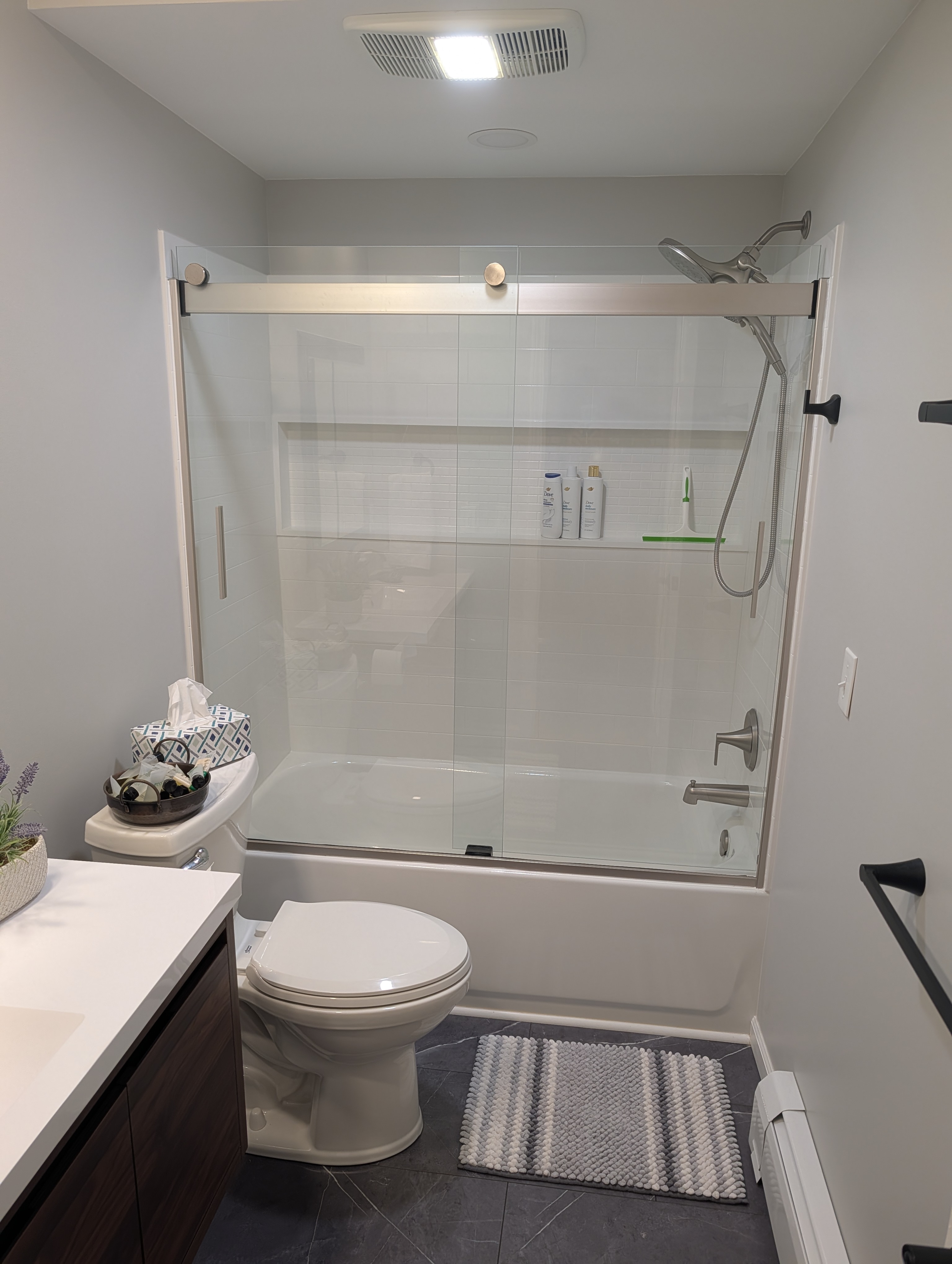 BATHROOM #2 (SECOND FLOOR):  Full bathroom on the second floor with a combination tub and shower.